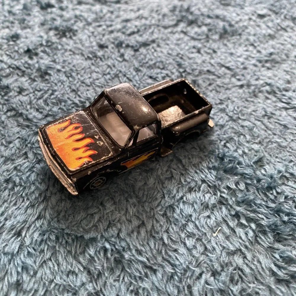 ZYLMEX‎ - VINTAGE Chevrolet Chevy Stepside P338 - Missing 1 Tire